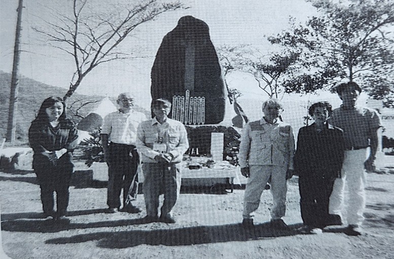 バレテ峠慰霊祭