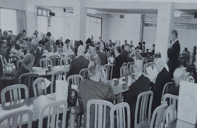 砂丘会館での総会