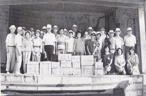 サンタフェ市へ学用品贈呈