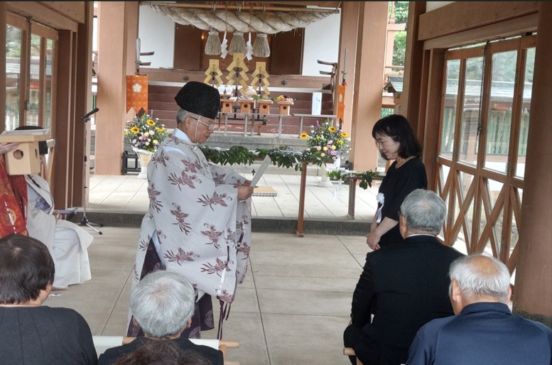 倉津氏へバレテ会並びに護国神社から感謝状贈呈