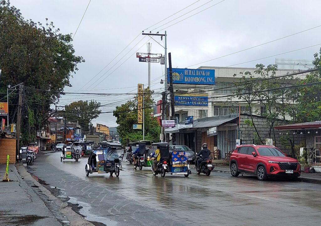 フィリピンの朝（バヨンボン）