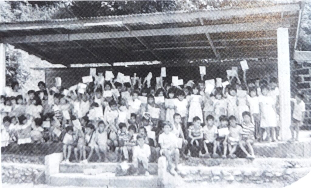 バリリ二グ小学校